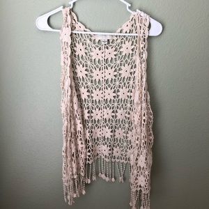 Lace sleeveless cardigan